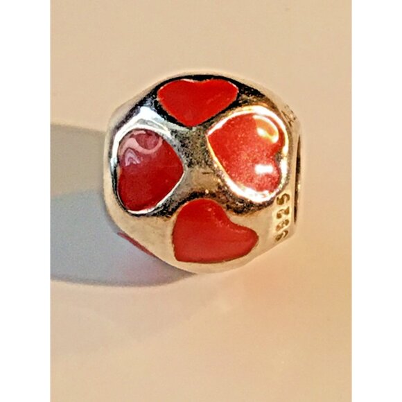 Pandora== Red Hot== Love you== Charm==authentic - Picture 7 of 7